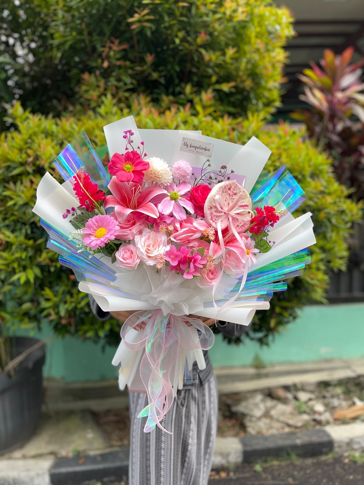 Pink Putih