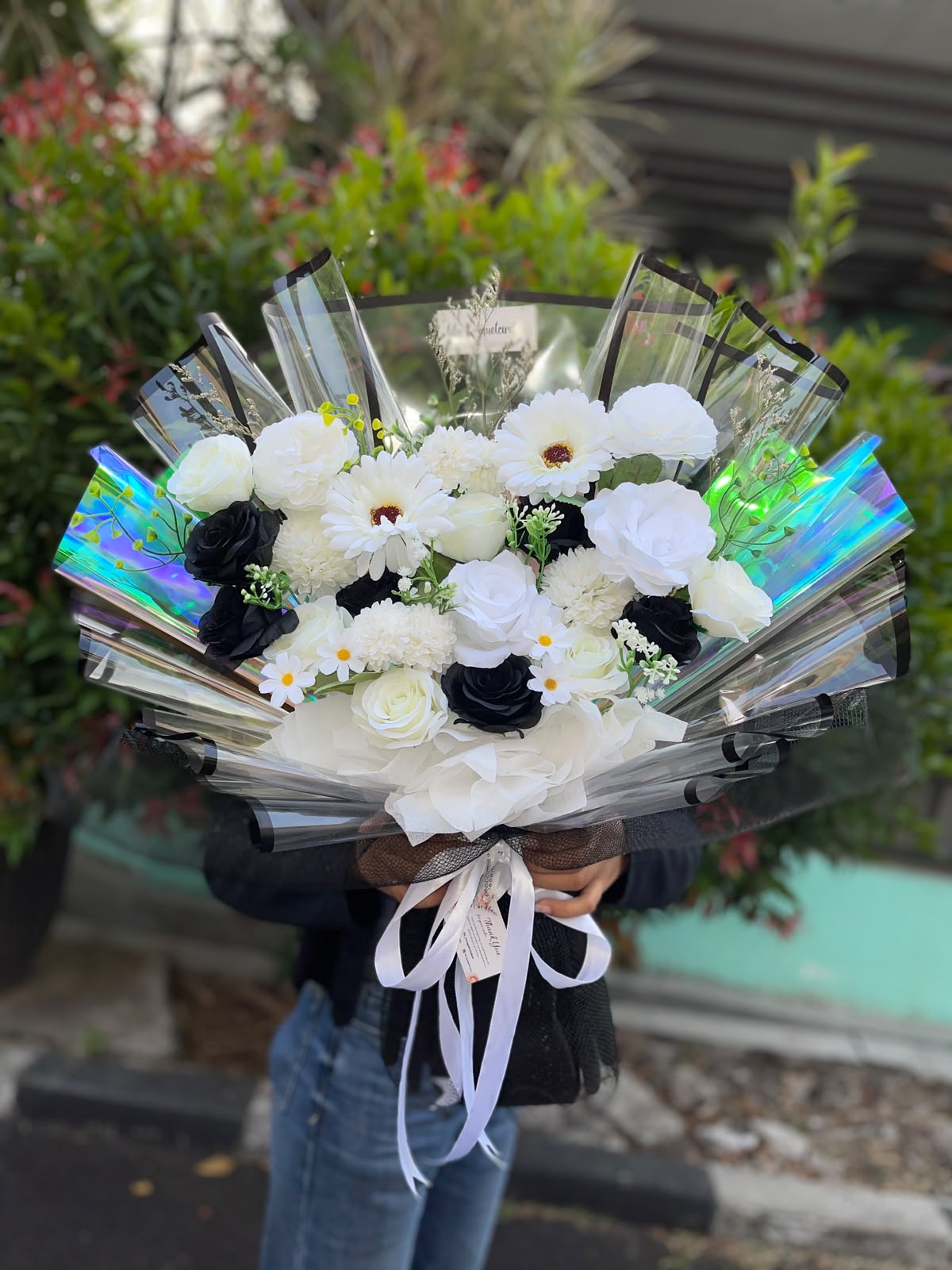 Hitam Putih
